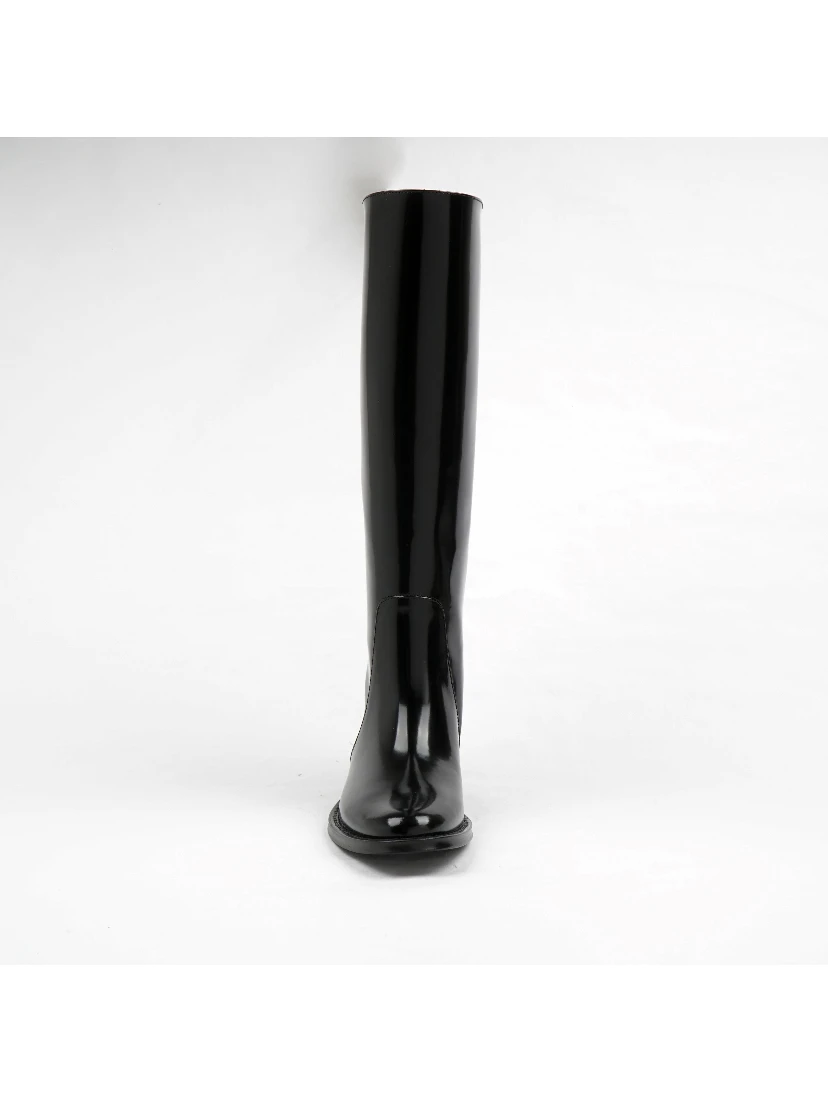 Hunt Knee-High Boot in black