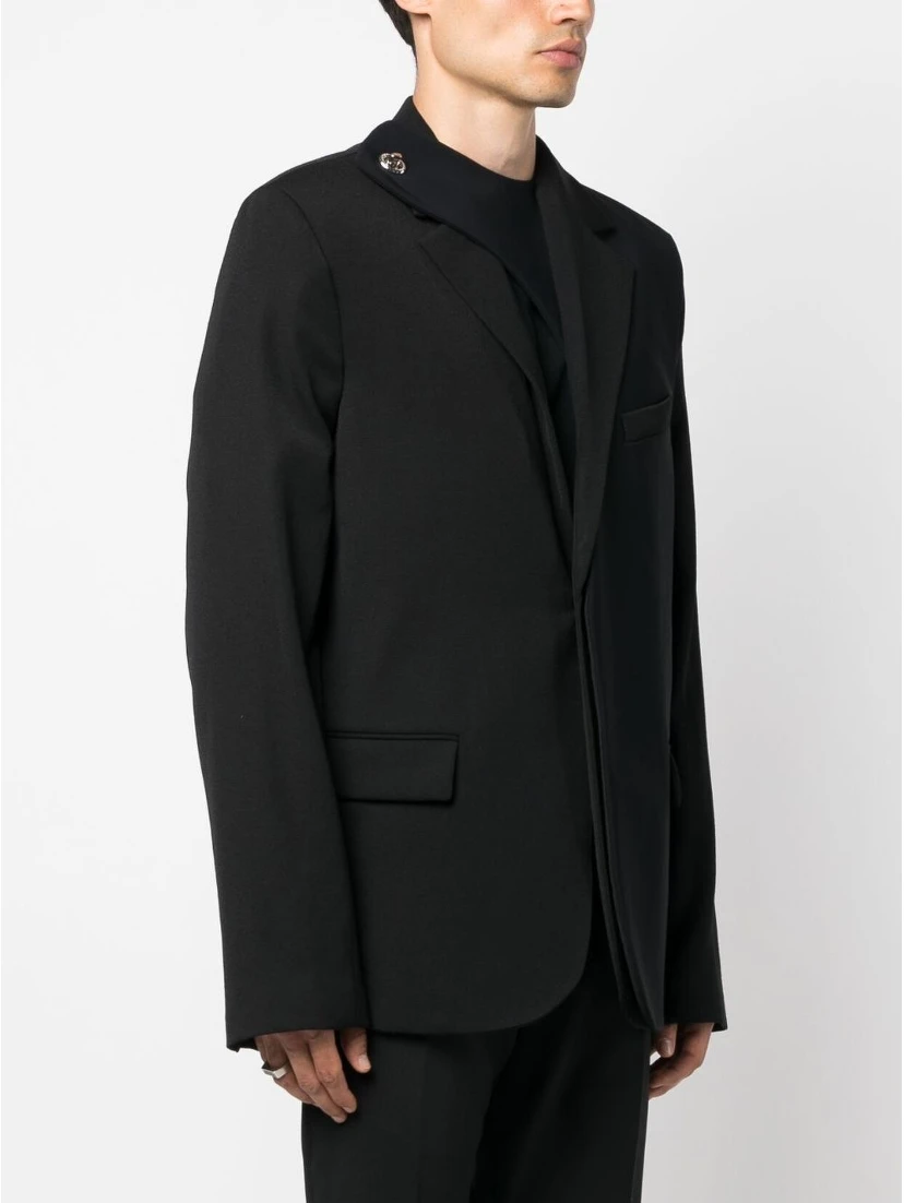 concealed-front fastening blazer