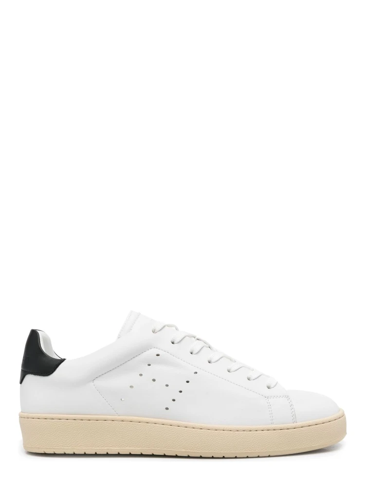 H672 Sneakers In White