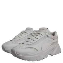 White Daymaster Low Top Sneakers Shoes