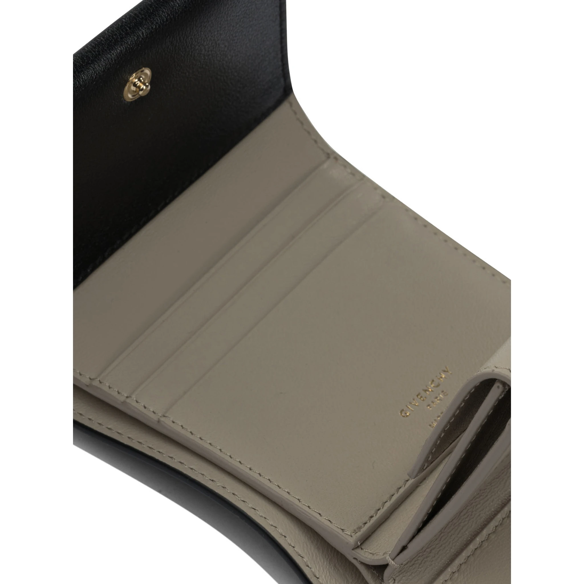 Buttoned leather wallet