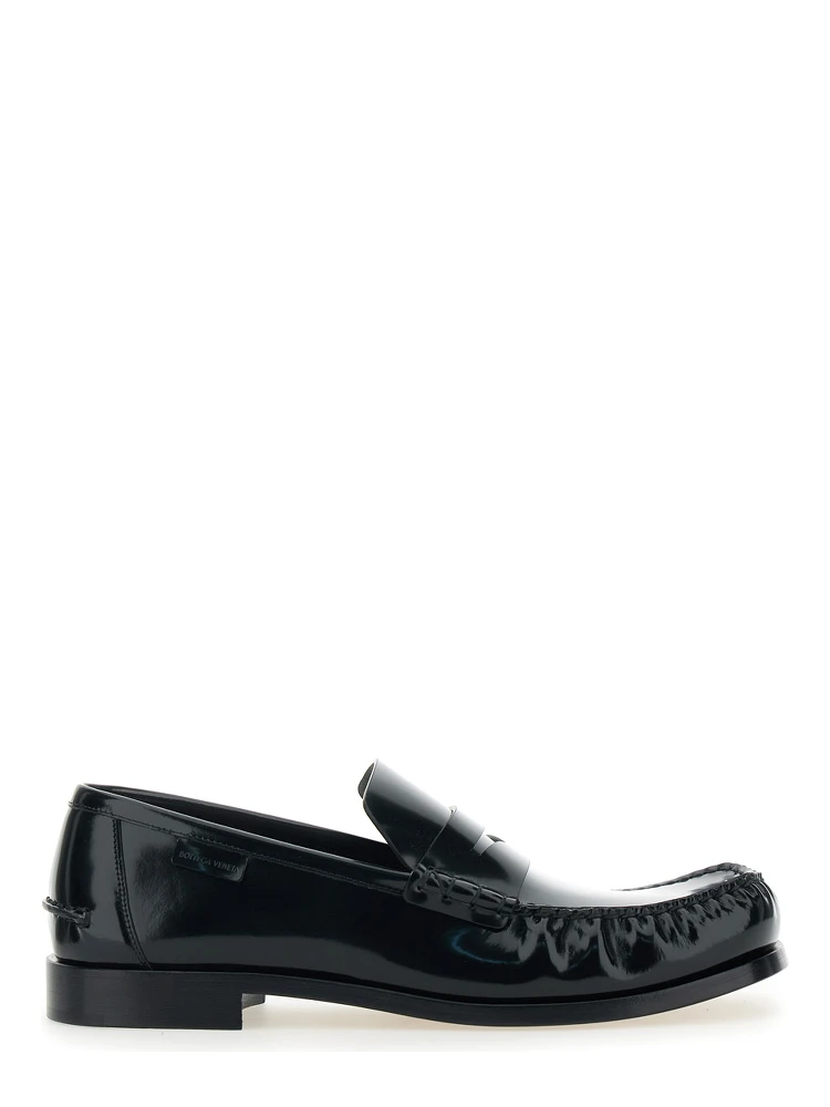Truman Black Loafers with Side Logo Patch in Leather Man