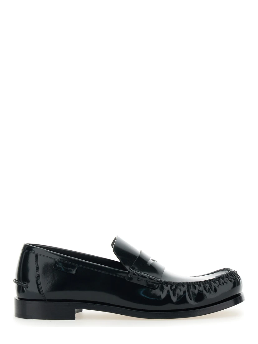Truman Black Loafers with Side Logo Patch in Leather Man