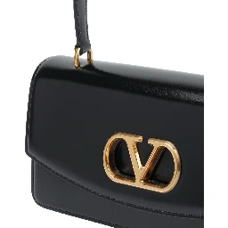 Vain shoulder bag