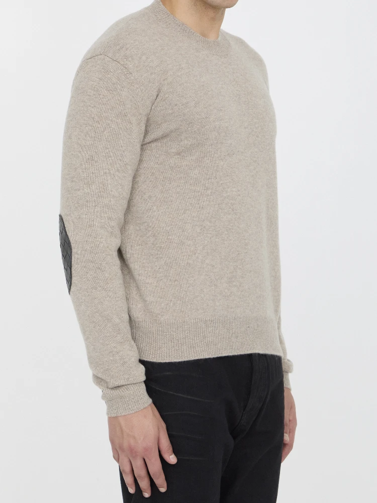 Cashmere jumper alternative