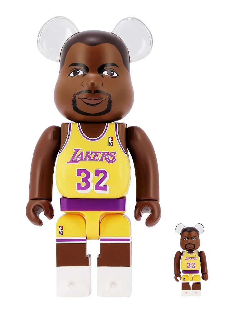 "Be@rbrick Magic Johnson" 100% and 400% toy