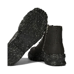 Vintage-like combat boots