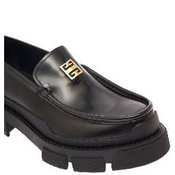 Terra Black Loafers with 4G Logo in Leather Woman