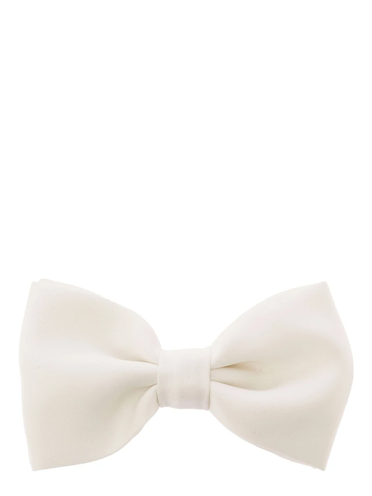 Ivory White Pre-Tied Bow Tie with Hook Fastening in Satin Man