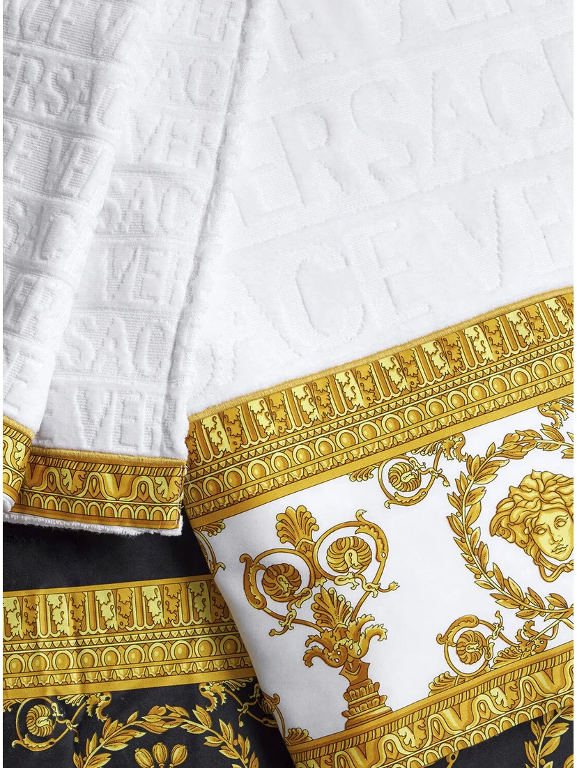 White Towel Set with Barocco Print in Cotton Home