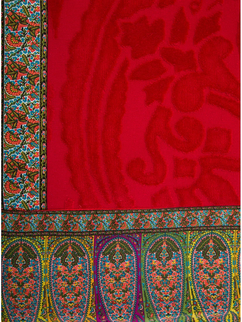 Red Beach Towel with Contrasting Lining in Cotton Home