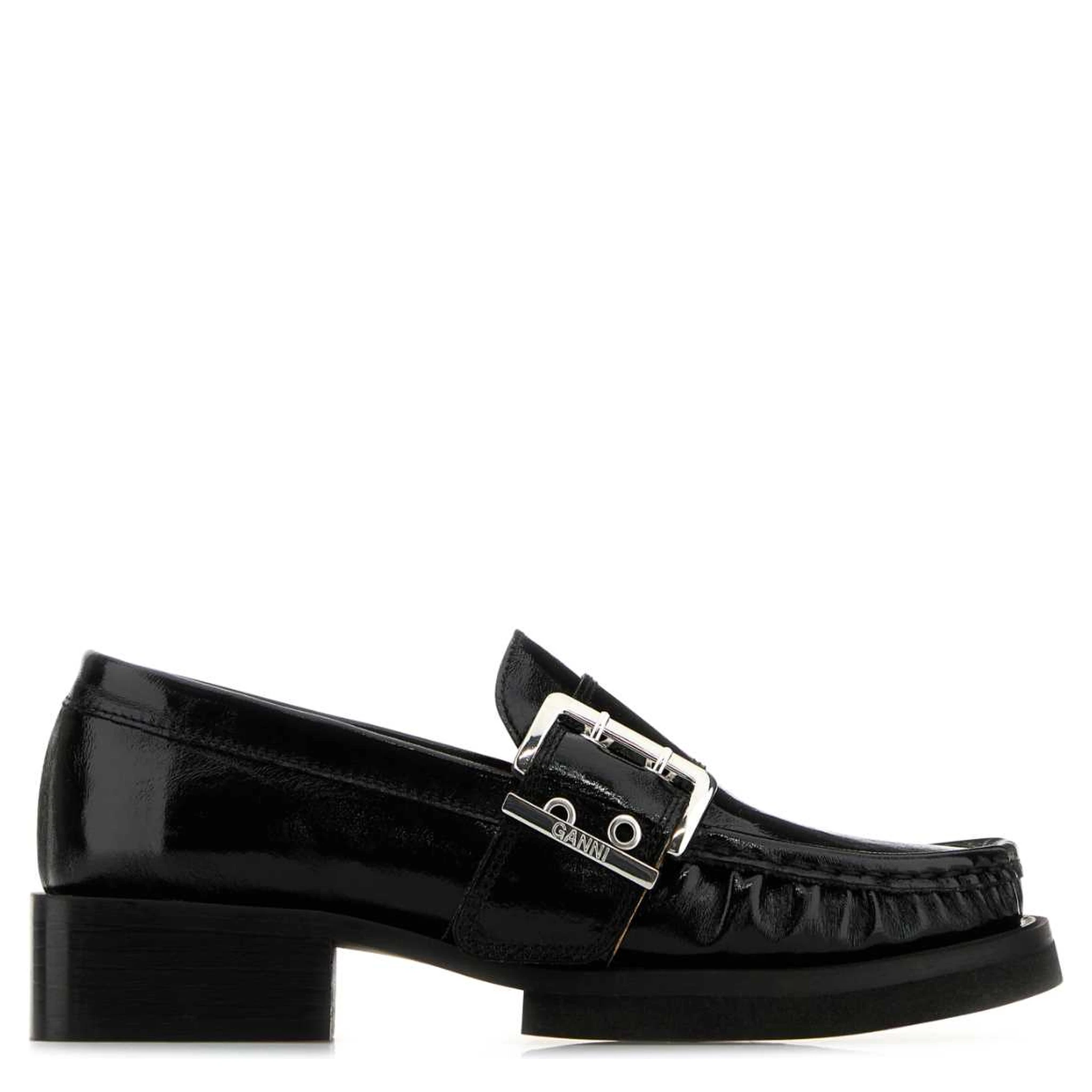 FEMININE BUCKLE LOAFER NAPLACK