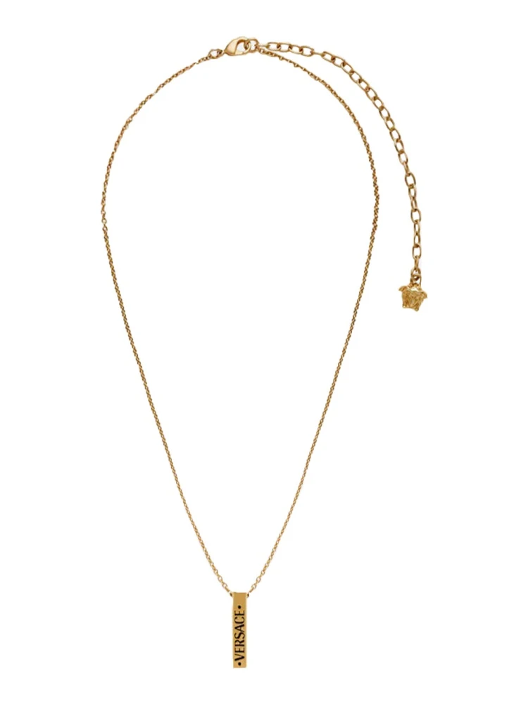 NECKLACE WITH PENDANT