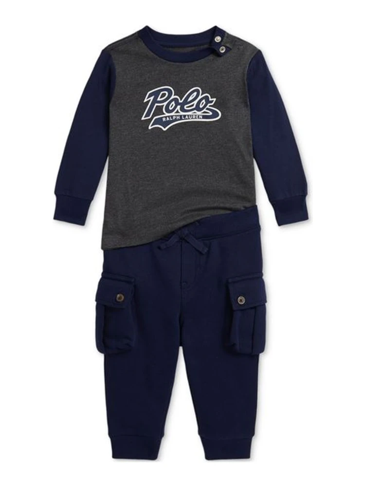 T-SHIRT AND PANTS SET