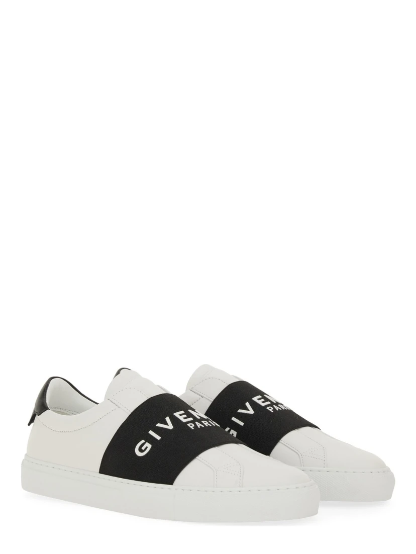 "URBAN STREET" SNEAKER