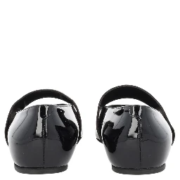 "SLICED SQUARE" DANCER