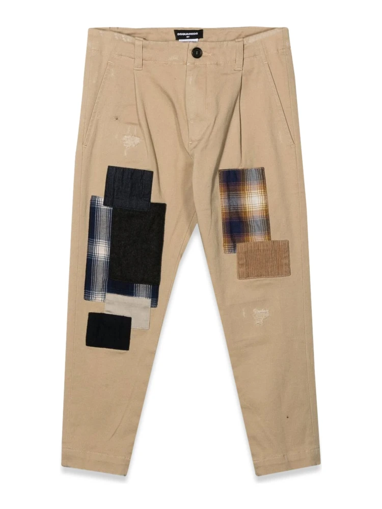 PANTS WITH PATCHES
