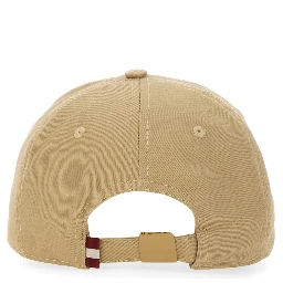 BASEBALL HAT WITH LOGO