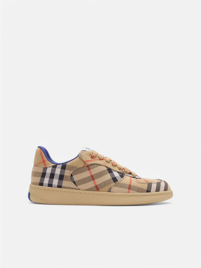 BURBERRY sneakers
