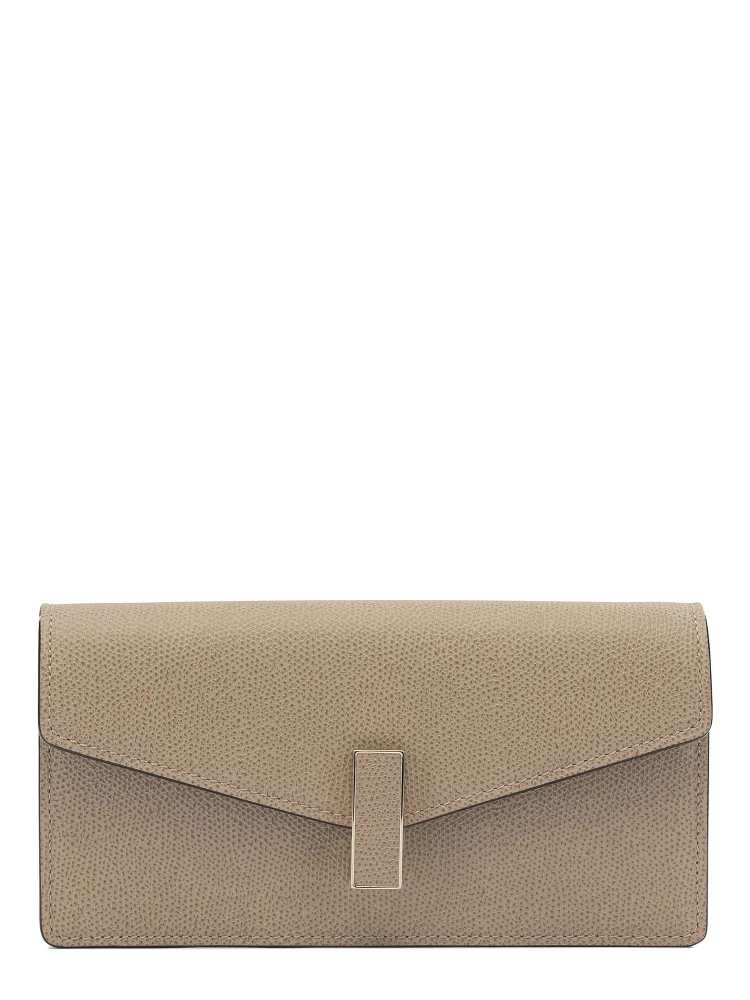 "Iside" clutch with chain