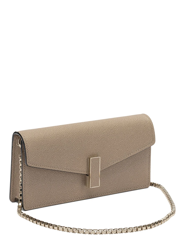 "Iside" clutch with chain alternative