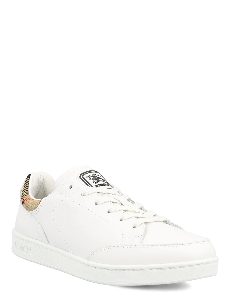 Burberry Sneakers alternative