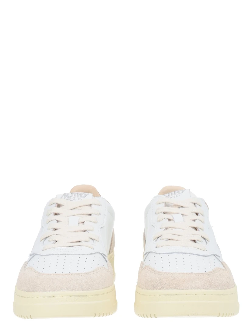 SNEAKER "MEDALIST LOW"